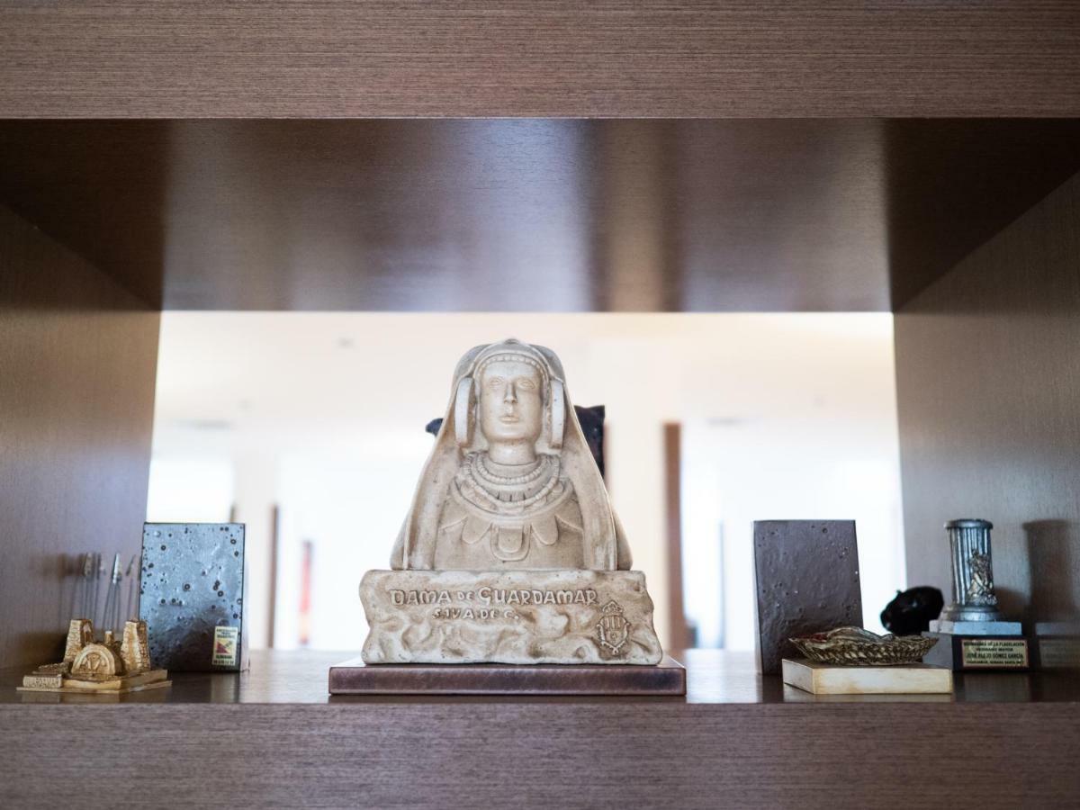 Hotel Quino グアルダマル・デル・セグラ エクステリア 写真