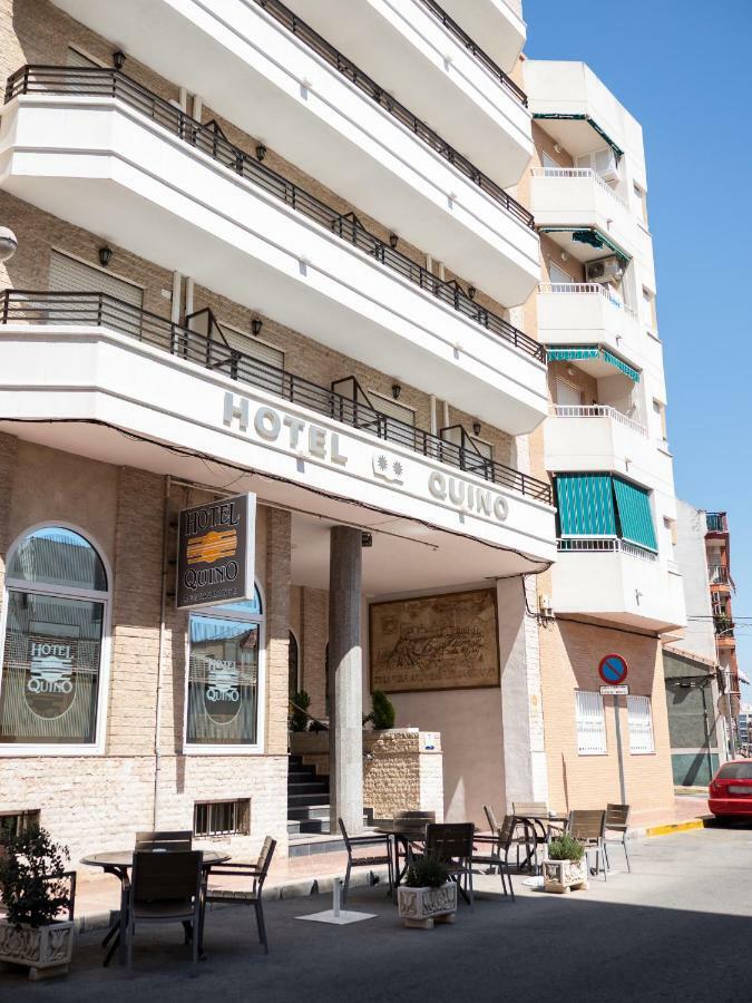 Hotel Quino グアルダマル・デル・セグラ エクステリア 写真